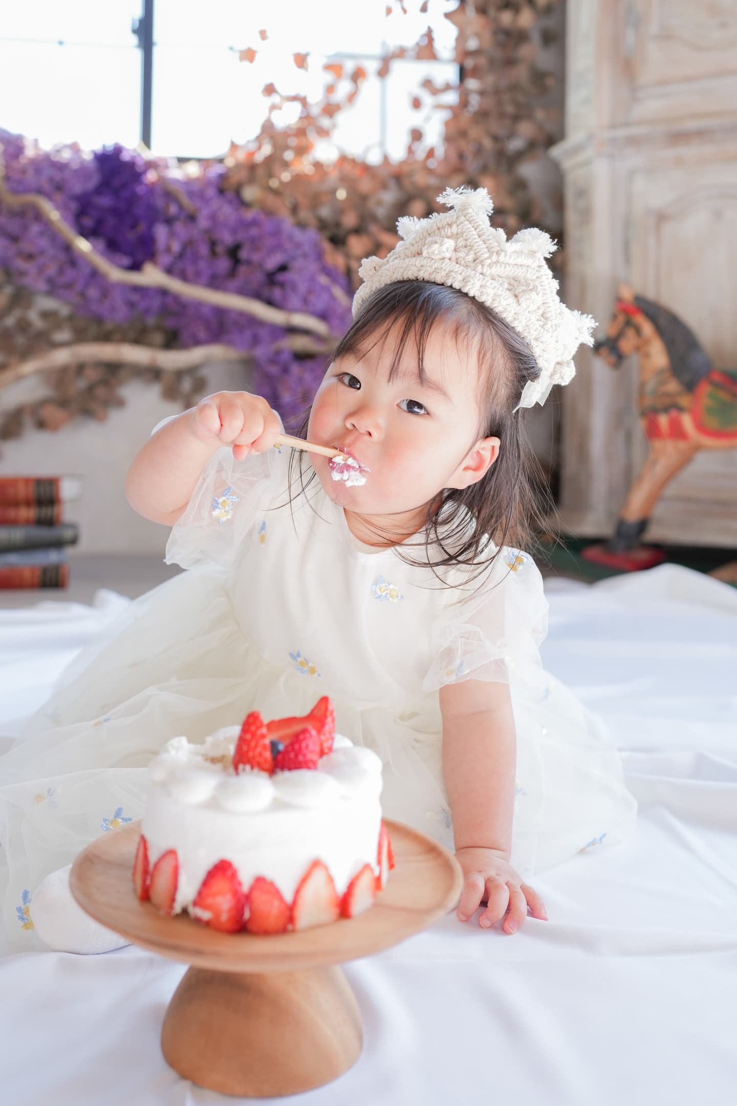 スプーンで食べる