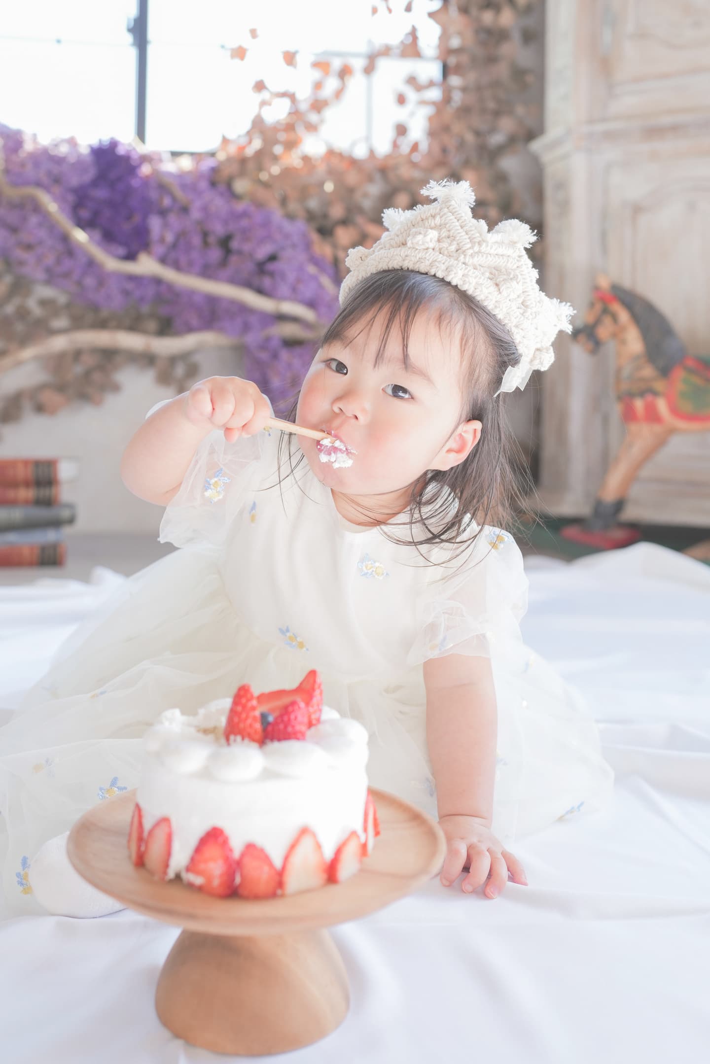 スプーンで食べる